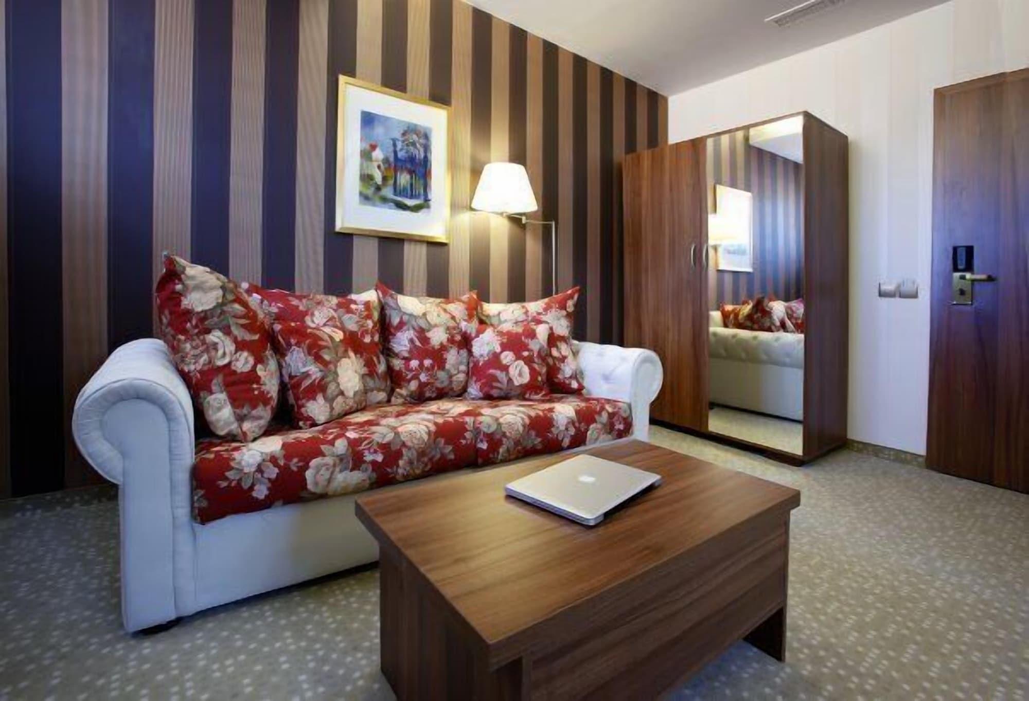 Hotel Gott Braşov Eksteriør billede
